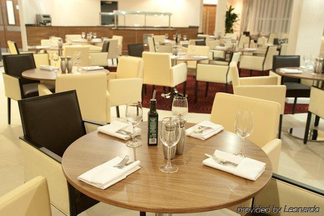 Holiday Inn Derby Riverlights By Ihg Restoran gambar